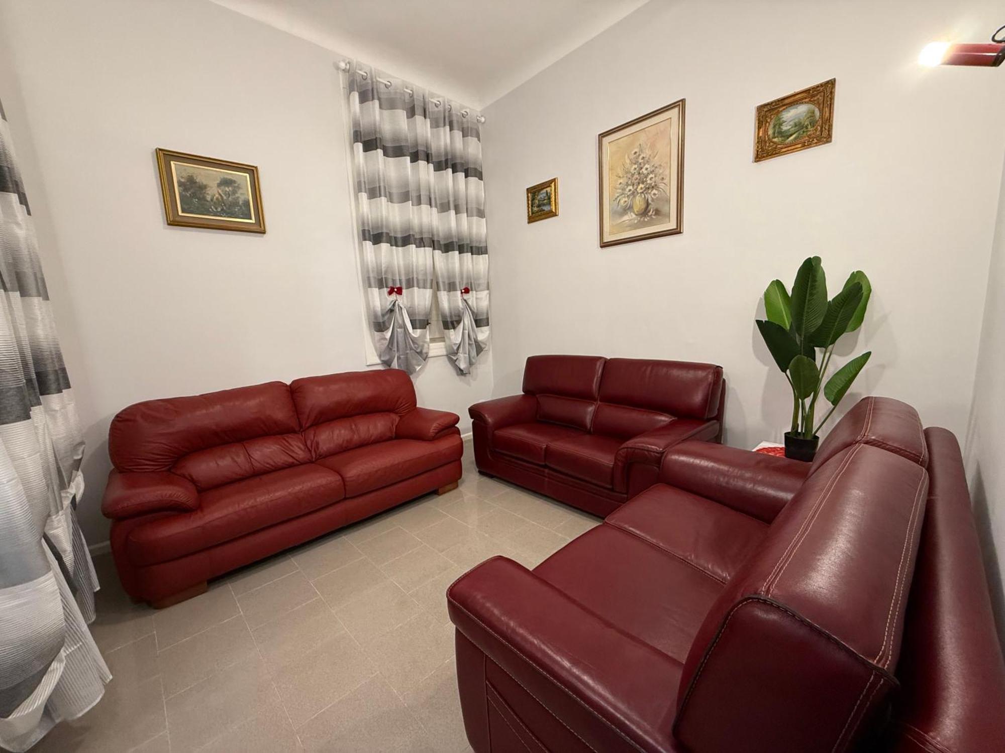 House Savoia Apartment Bari