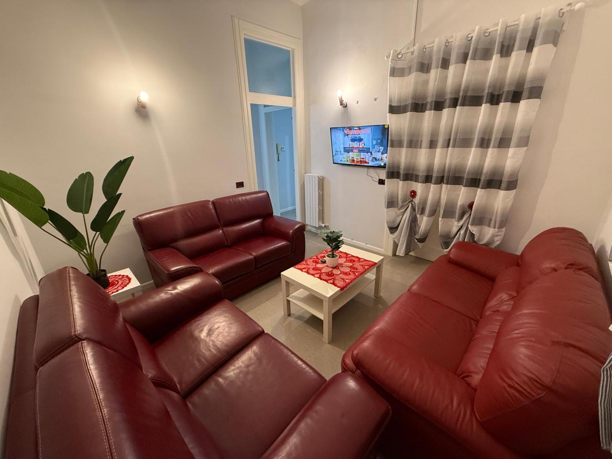 House Savoia Apartment Bari